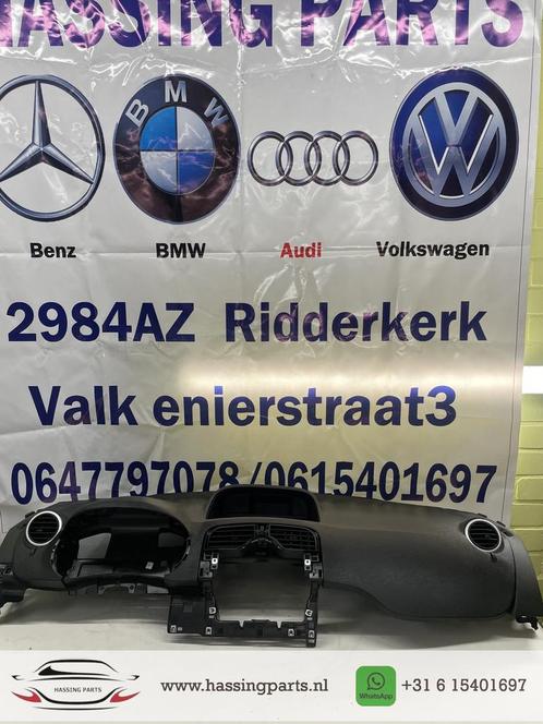 Renault kangoo Dashboard 681007536R, Auto-onderdelen, Dashboard en Schakelaars, Renault, Gebruikt, Ophalen of Verzenden