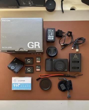 Ricoh Gr III R02010 compacte digitale camera zwart beschikbaar voor biedingen