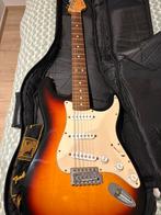 Fender stratocaster sunburst, Musique & Instruments, Instruments à corde | Guitares | Électriques, Enlèvement, Comme neuf, Fender
