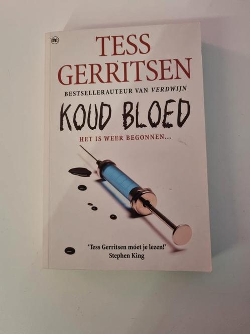 Tess Gerritsen - Koud bloed, Livres, Thrillers, Comme neuf, Enlèvement ou Envoi