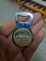 USSR Vintage Leningrad bottle opener, with a golden emblem,, Ophalen of Verzenden, Zo goed als nieuw