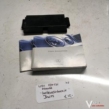 Mercedes W211 270 CDI sedan 2003 2500166 Instructieboekje  D beschikbaar voor biedingen