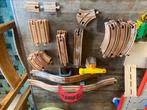 Houten treinset met garage, Kinderen en Baby's, Speelgoed | Houten speelgoed, Gebruikt, Ophalen