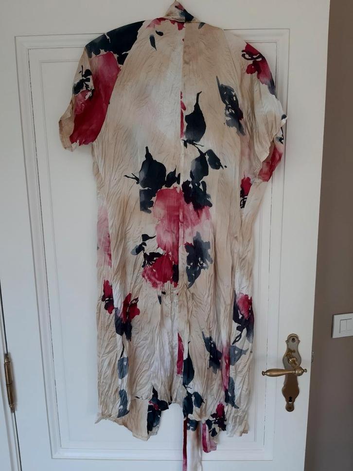 Heel mooie kimono merk Summum Women mt 40, Kleding | Dames, Jurken, Roze, Ophalen of Verzenden