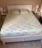 Superbe lit en bois blanc 140cmx200cm neuf avec sommiers, Enlèvement