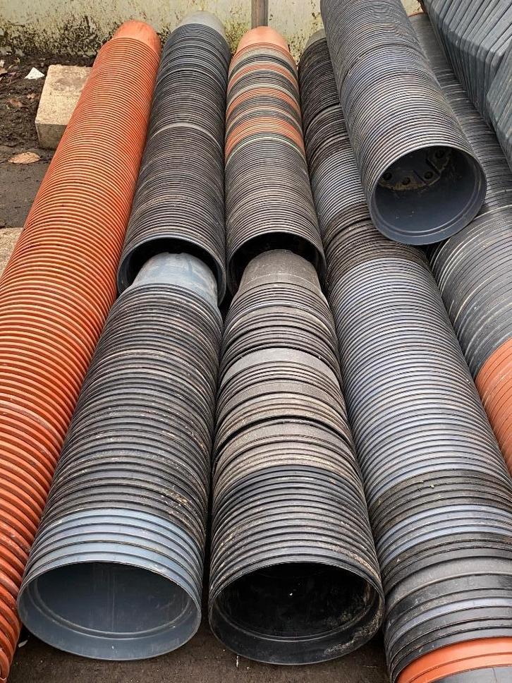 1000 stuks kweekpotten 2 liter, Tuin en Terras, Bloempotten, Zo goed als nieuw, Kunststof, Binnen, Balkon, Tuin, Minder dan 40 cm