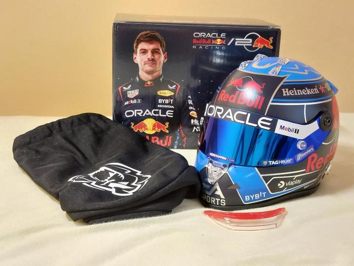 Max Verstappen Red Bull F1 helm USA 2024 1:2, Verzamelen, Automerken, Motoren en Formule 1, Nieuw, Formule 1, Verzenden