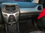 COMPARTIMENT A GANTS Peugeot 108 (01-2014/-), Utilisé, Peugeot