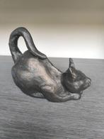 Chat - sculpture en terre artisanale signée, Ophalen