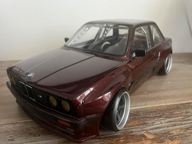 MST RMX 2.5 BMW e30 full carbon, Hobby en Vrije tijd, Modelbouw | Radiografisch | Auto's, Nieuw, Auto onroad, Elektro, Schaal 1:10
