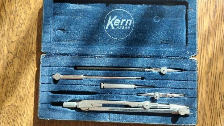 Oud kompasontwerp, Verzamelen, Overige Verzamelen, Gebruikt, Ophalen of Verzenden