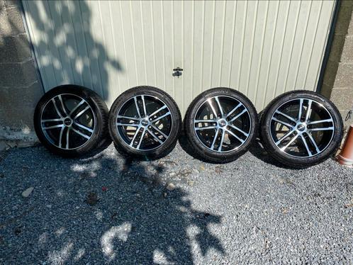 Jantes Dezent 17 pouces ET48 5x114.3 kia hyundai honda, Auto-onderdelen, Banden en Velgen, Velg(en), Winterbanden, 17 inch, 225 mm