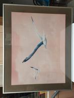 Een poster in een kader met 2 vogels in een roze lucht, Huis en Inrichting, Woonaccessoires | Lijsten, Zo goed als nieuw, Ophalen