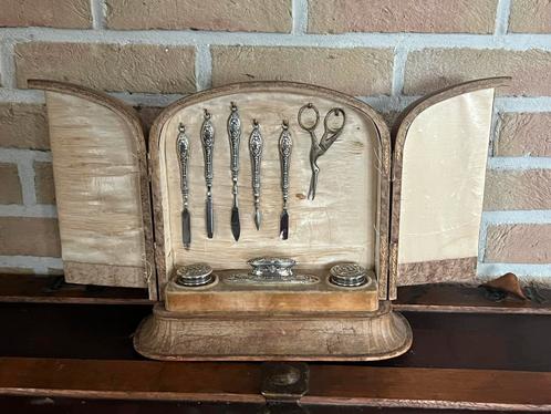 Antieke manicure-  Mooie antieke set silver plated, Antiek en Kunst, Antiek | Gereedschap en Instrumenten, Ophalen of Verzenden