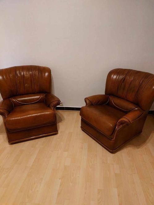 2 fauteuils en très beau cuir et parfait état, Maison & Meubles, Fauteuils, Comme neuf, Bois, Cuir, Enlèvement