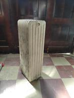 GRATIS gietijzeren radiator, Doe-het-zelf en Bouw, Ophalen, Gebruikt, Radiator, Minder dan 60 cm