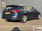 Ford Focus Wagon 1.0 EcoBoost Hybrid Trend Edition Business, Auto's, Zwart, Blauw, Bedrijf, 117 g/km