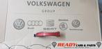 VW VAG LA3X LINKS Deurgreep linksvoor linksachter 5G0837205, Autos : Pièces & Accessoires, Petit matériel, Utilisé, Enlèvement ou Envoi
