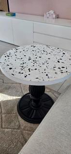 Terrazzo salontafel bijzettafel, Ophalen, Zo goed als nieuw