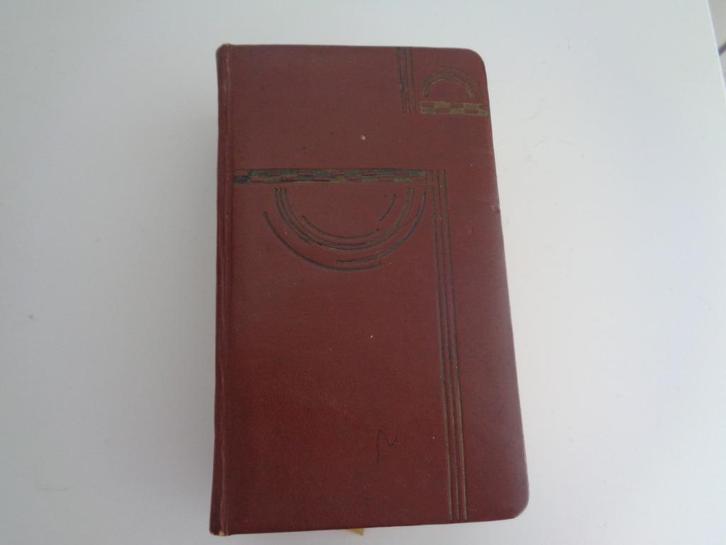 Missel quotidien vespéral N 138 F. Vintage 1947, Verzamelen, Religie, Gebruikt, Overige religies, Boek, Ophalen of Verzenden