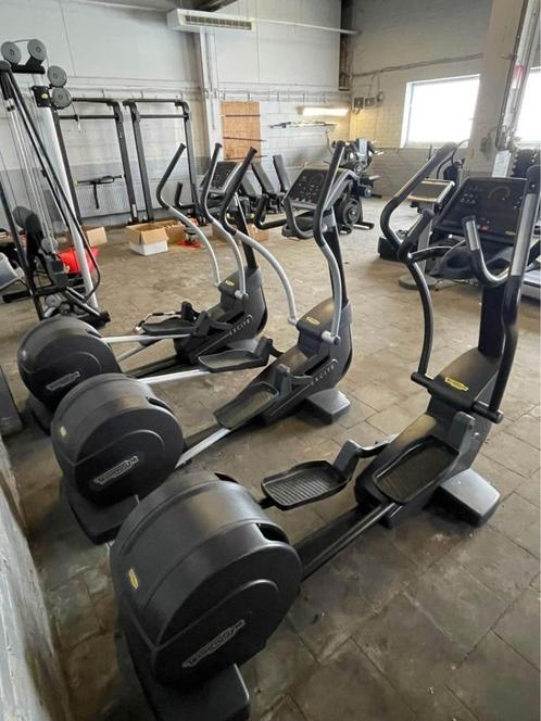 Technogym Synchro crosstrainer 500 self powered, Sport en Fitness, Fitnessmaterialen, Gebruikt, Overige typen, Ophalen of Verzenden