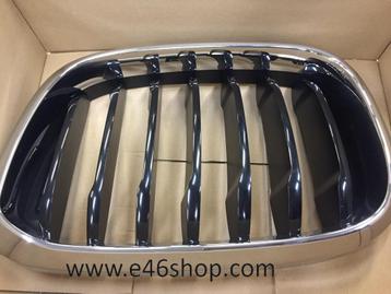 Grille Nier Links voor BMW G01 G02 G08  oe 51137397465 NW BM