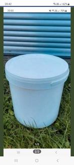 Emmers van 10 liter en 5 liter met deksel, Met deksel