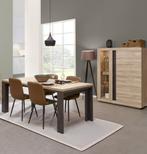 Tafel en vitrinekast, Huis en Inrichting, Ophalen, Zo goed als nieuw, Houtkleur Franse Eik, 6 tot 8 stoelen