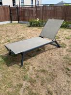 Grijs ligbed van het merk Jati&Kebon, Tuin en Terras, Ligbedden, Ophalen, Gebruikt, Aluminium, Verstelbaar