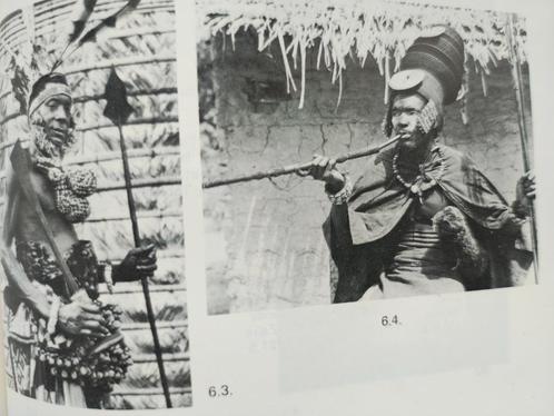 Suite Art Congo Zaïre maakt gebruik van de boekencatalogus v, Antiek en Kunst, Kunst | Niet-Westerse kunst, Verzenden