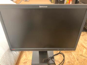 Lenovo monitor 22" beschikbaar voor biedingen