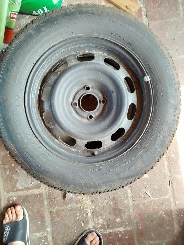 Kit hiver Peugeot, Autos : Pièces & Accessoires, Pneus & Jantes, Pneus et Jantes, Pneus hiver, Enlèvement