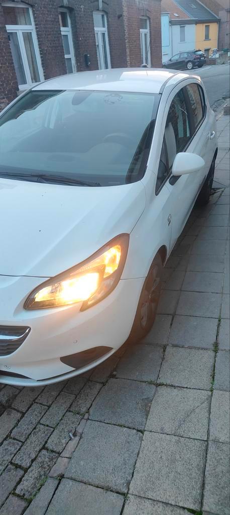 Opel Corsa essence année 2019 avec 80000km, Autos, Opel, Particulier, Corsa, Essence