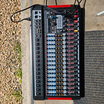 Console de mixage 16 canaux, Enlèvement, Comme neuf
