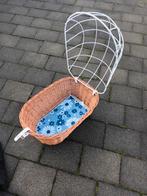 Kleine hondenmand voor op fiets, Ophalen