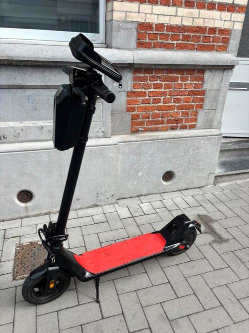 Xiaomi lite 4 2nd gen, Fietsen en Brommers, Steps, Zo goed als nieuw, Elektrische step (E-scooter), Ophalen