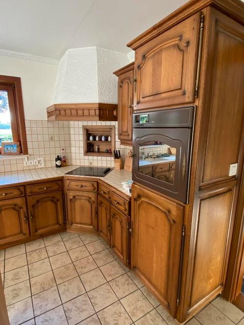 Volledige keuken + keukeneiland, Huis en Inrichting, Keuken | Complete keukens, Hoekkeuken, Overige materialen, Met kookeiland