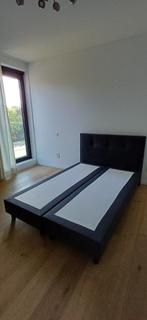 Boxspring 140x200cm, Ophalen, 140 cm, Zo goed als nieuw, Twijfelaar