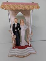 Vintage jaren '70 bruidspaar onder luifel bruidstaart 16.5cm, Ophalen of Verzenden