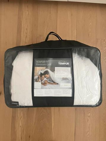 Nieuw tempur dekbed 220x240 beschikbaar voor biedingen