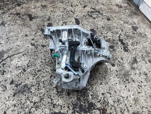 VERSNELLINGSBAK Nissan Qashqai (J11) (3201002Q5M), Auto-onderdelen, Transmissie en Toebehoren, Nissan, Gebruikt