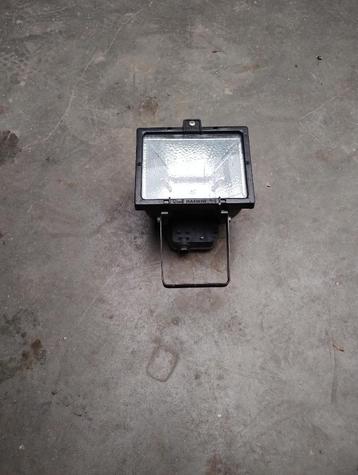 halogeenstralers beschikbaar voor biedingen