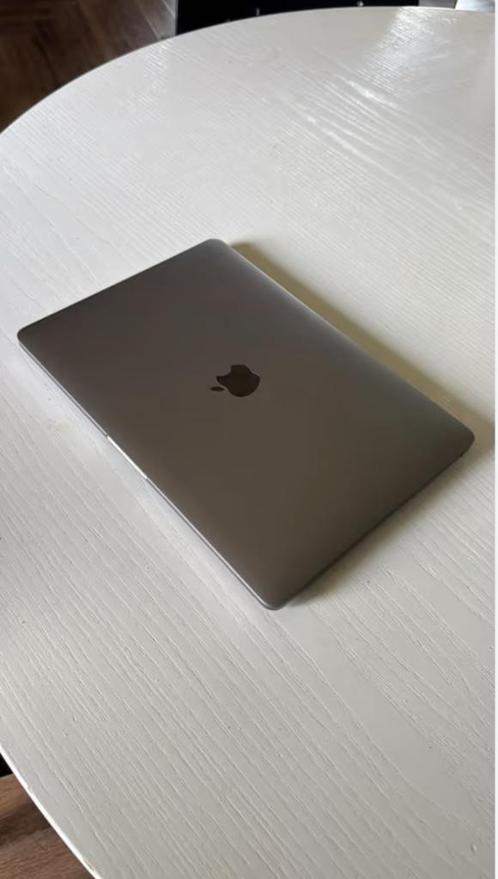 Apple MacBook Pro 13" Silver TouchBar 512gb Ssd, Computers en Software, Apple Macbooks, Zo goed als nieuw, MacBook Pro, 13 inch