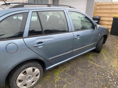 Skoda Fabia Combi 2007, Auto's, Skoda, Particulier, Fabia, Airbags, Centrale vergrendeling, Dakrails, Elektrische ramen, Mistlampen