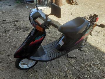 Ancêtre scooter Suzuki classe a, Comme neuf