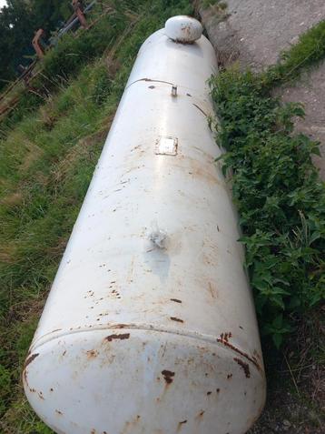 Opslagtank voor gaz tot 2000l beschikbaar voor biedingen