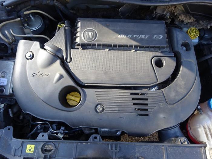 Motor van een Fiat Punto Evo, Auto-onderdelen, Motor en Toebehoren, Fiat, Gebruikt, 3 maanden garantie, Ophalen of Verzenden