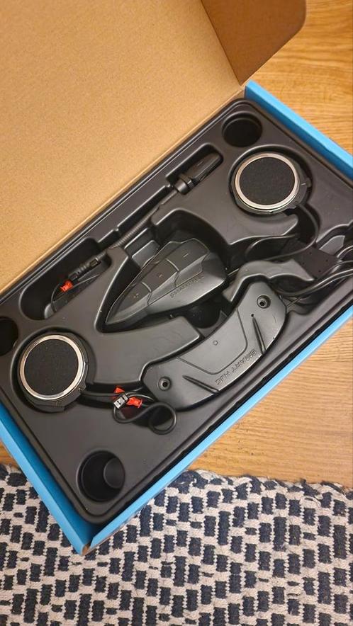 Slimme intercom van Hjc, Motoren, Accessoires | Overige, Zo goed als nieuw, Ophalen of Verzenden