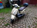 Scooter razzo 50cc kl b met alle papieren, Fietsen en Brommers, Snorfietsen en Snorscooters, Ophalen of Verzenden, Zo goed als nieuw