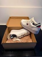 Schoenen Tommy maat 40, Ophalen, Tommy hilfiger, Wit, Nieuw